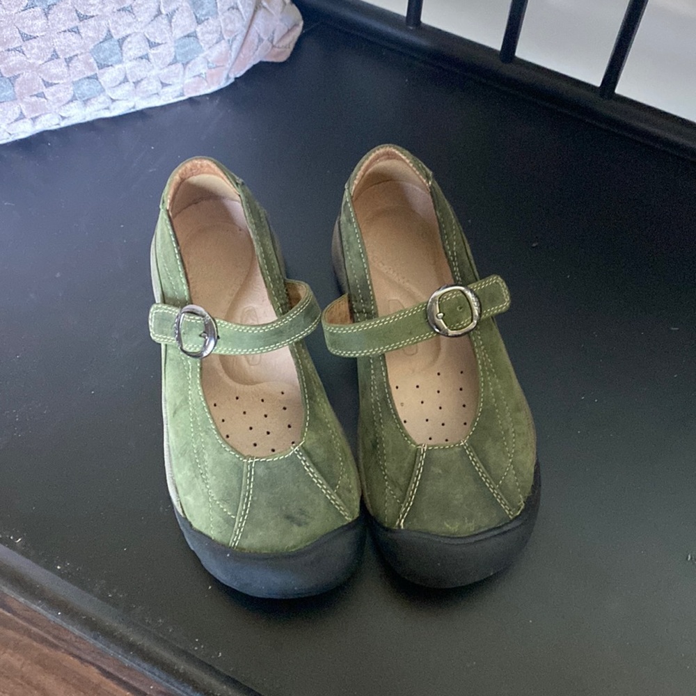 Keen 6 womens